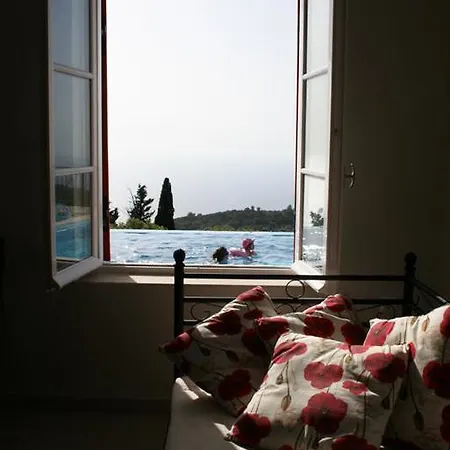 Harmony And Horizon Атанион